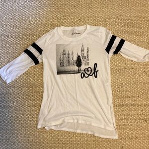 Abercrombie kids t shirt